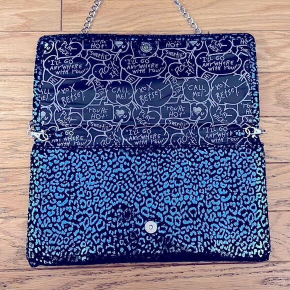 Betsey Johnson large leopard print clutch, in excellent condition, beautiful. - Picture 2 of 9